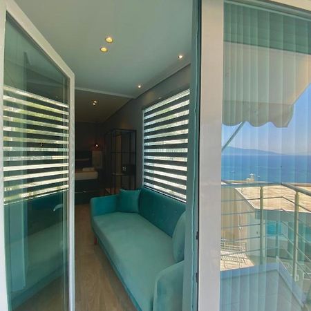 Crown Apartment Sarande Exterior photo